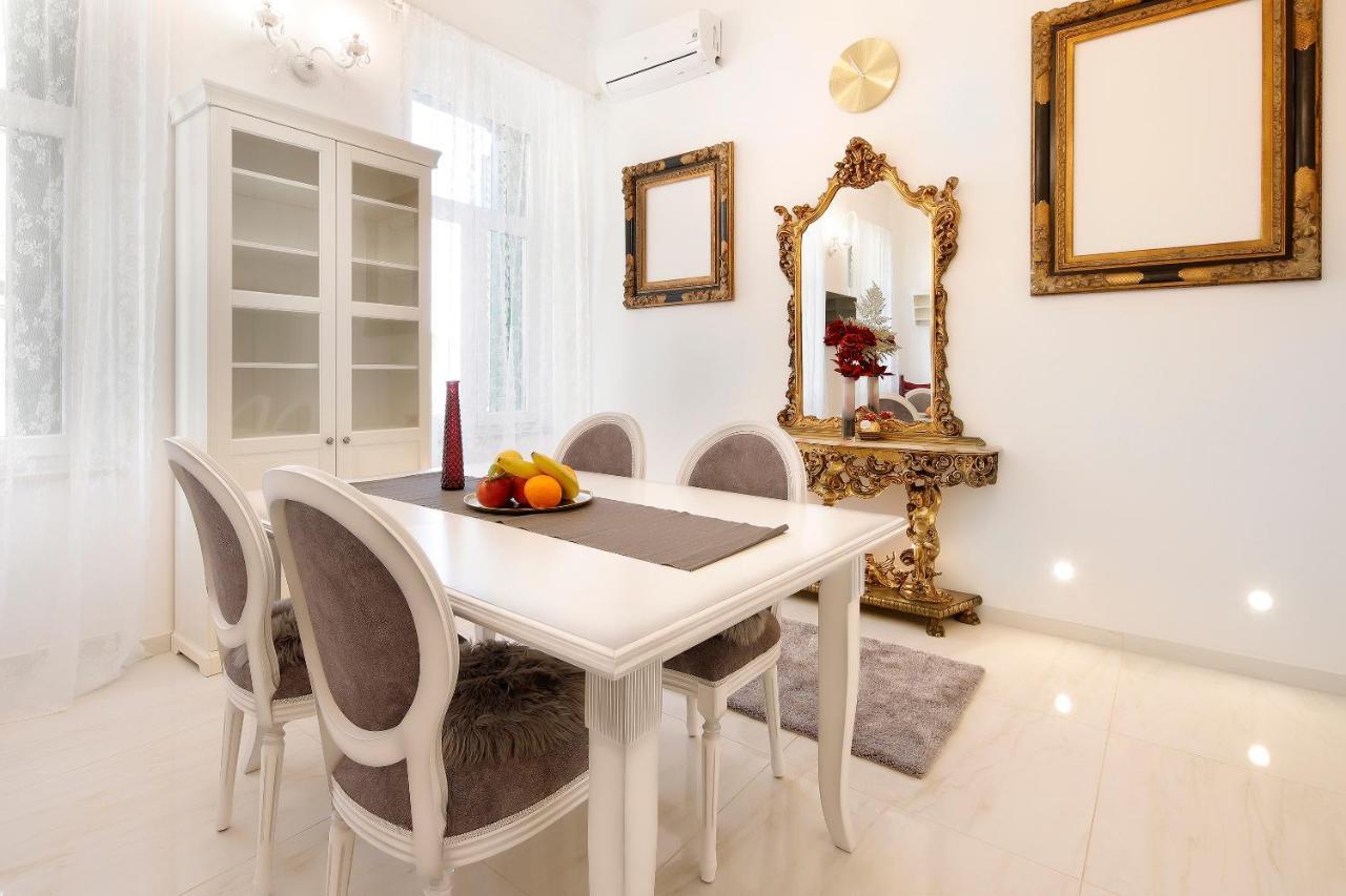 Apartamento Chrystal Apps Integral Rijeka Exterior foto